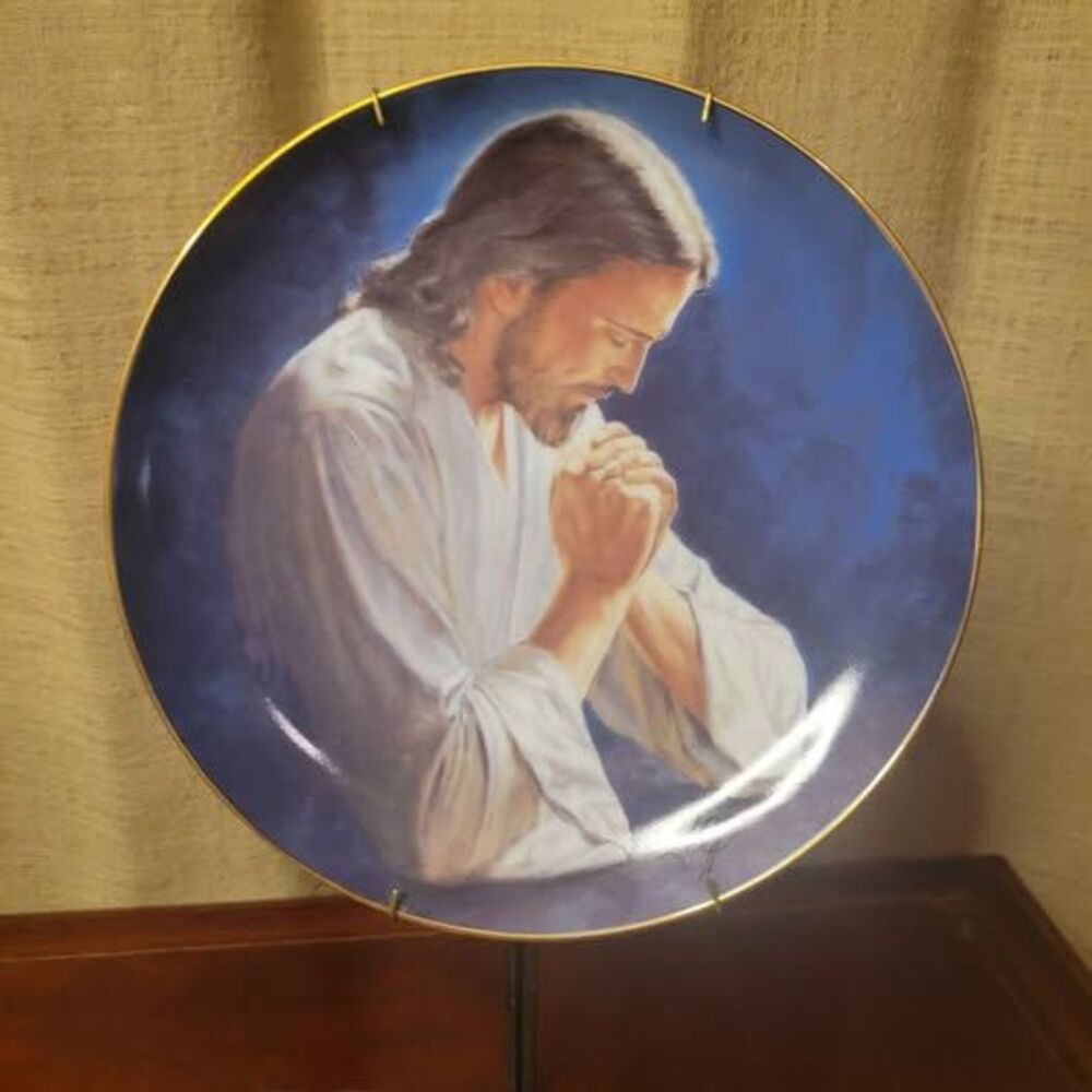 Hour of Prayer - Jesus Christ Wall Plate - Picture 6 of 6